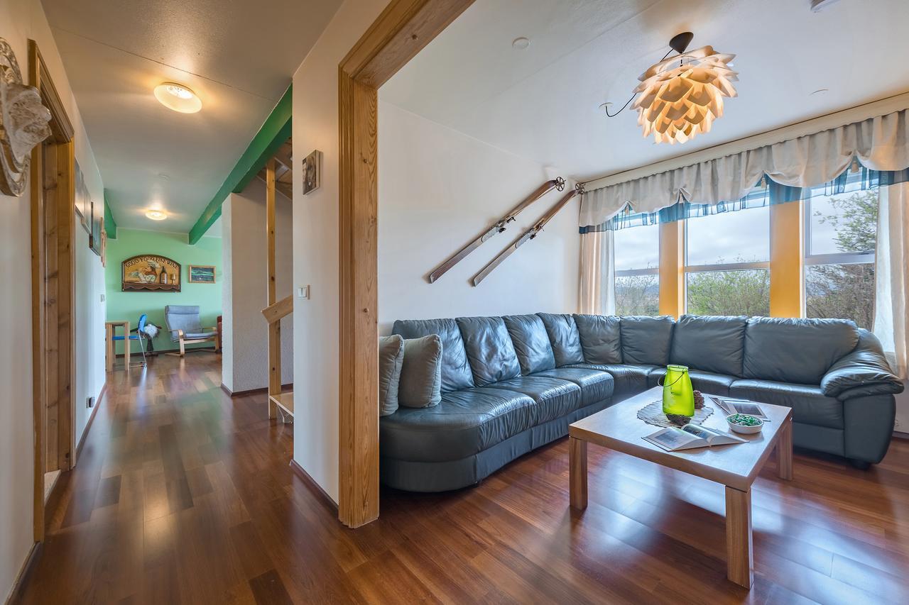 Guesthouse Milli Vina Bær Zewnętrze zdjęcie