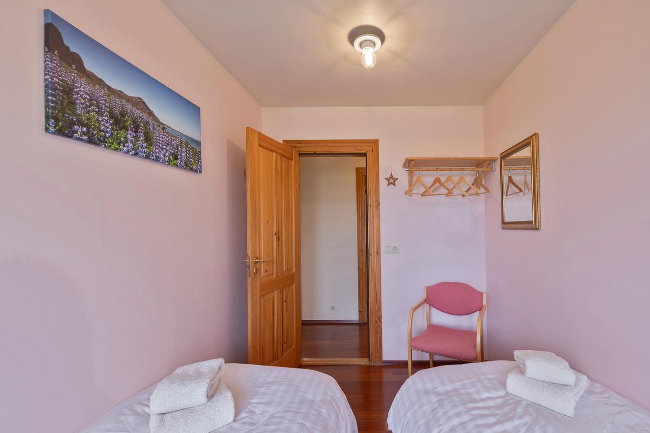 Guesthouse Milli Vina Bær Zewnętrze zdjęcie